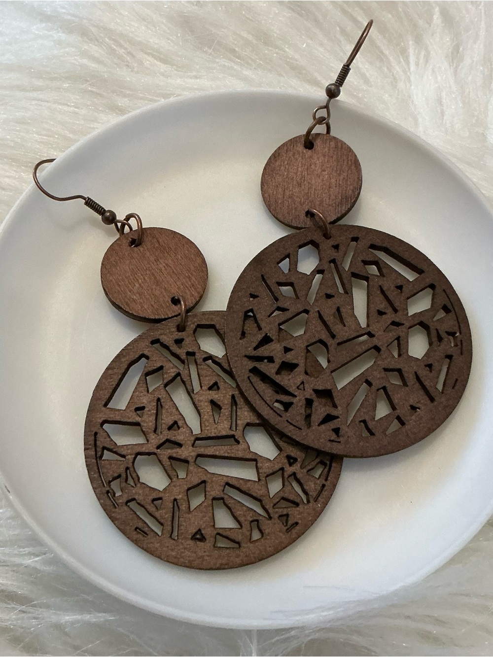 Brown wooden retro style drop earrings